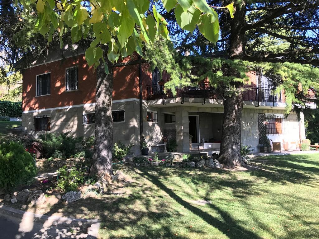 B&B Chalet I Colli カザレッキオ・ディ・レーノ エクステリア 写真