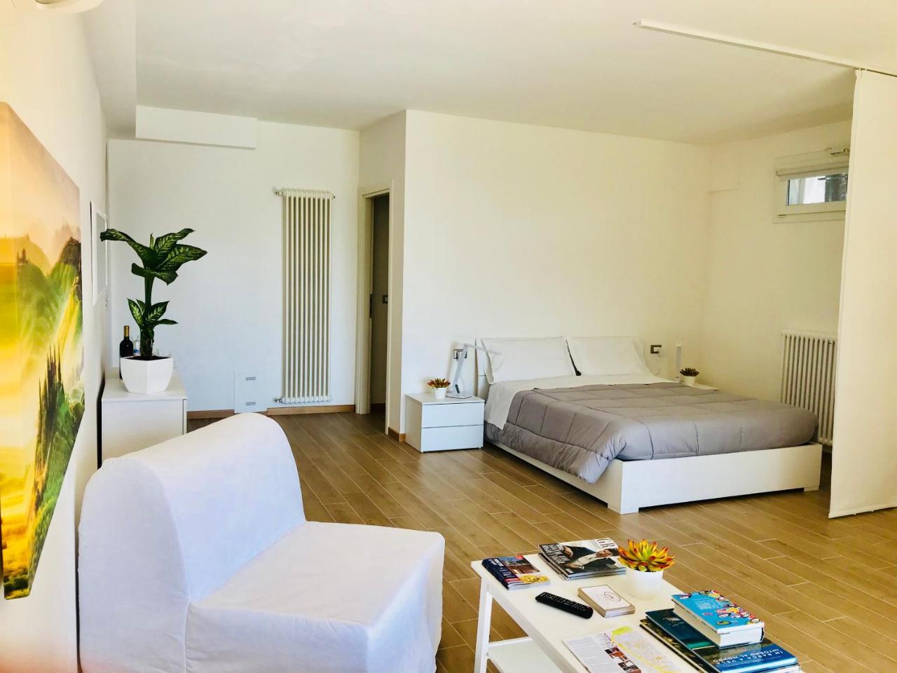 B&B Chalet I Colli カザレッキオ・ディ・レーノ エクステリア 写真