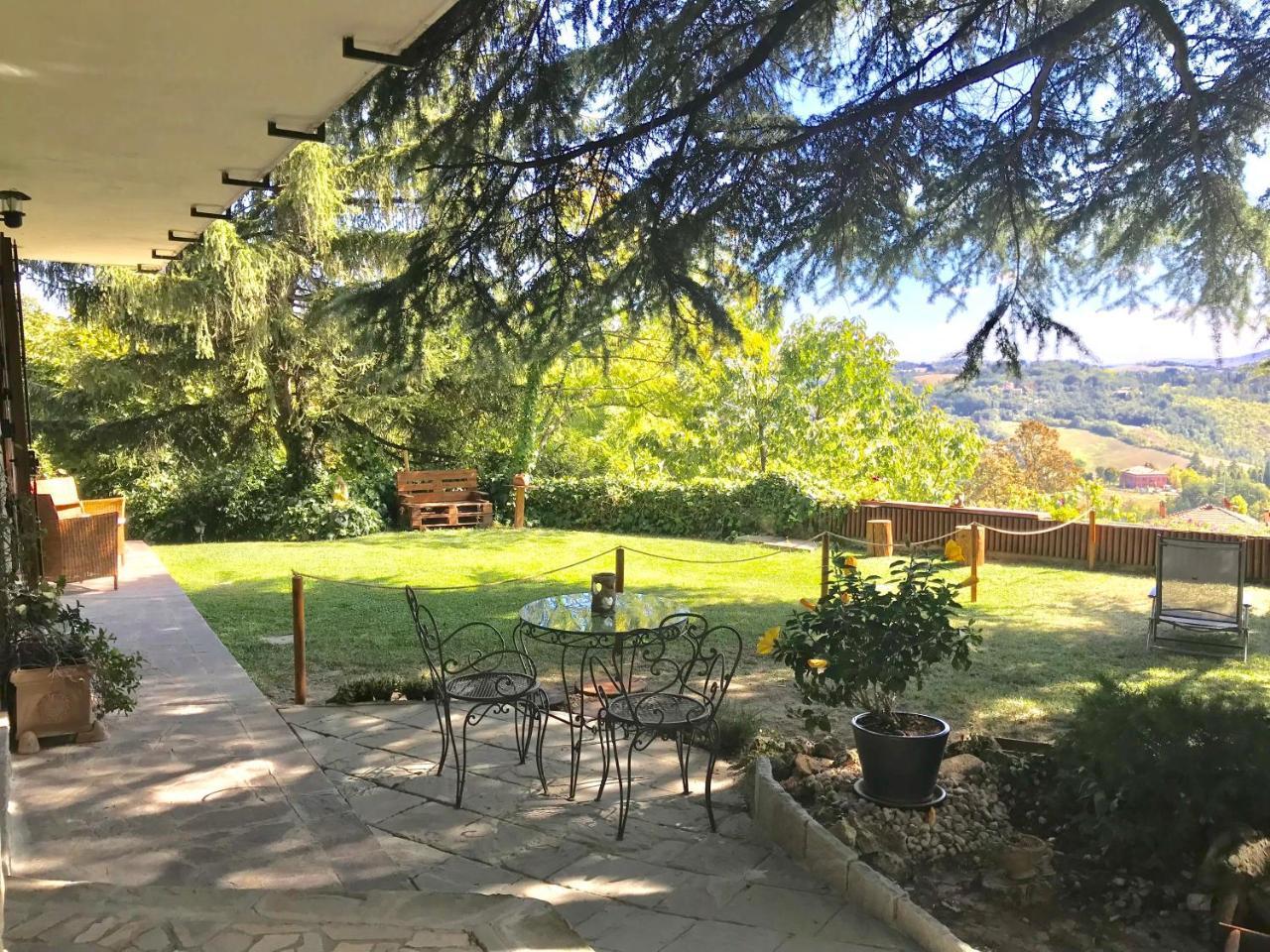 B&B Chalet I Colli カザレッキオ・ディ・レーノ エクステリア 写真